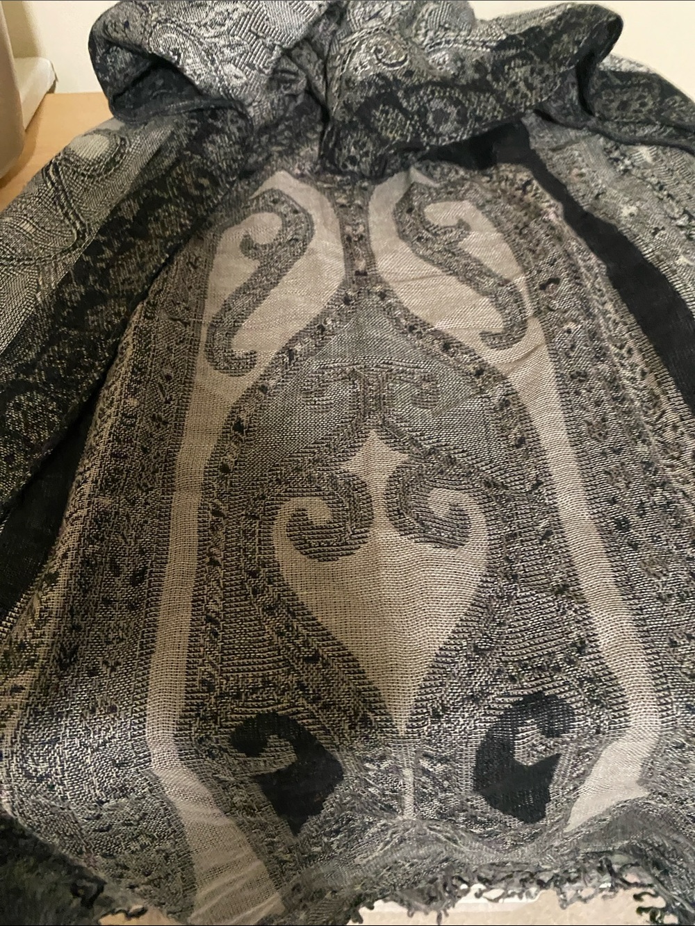 Black and Gray Paisley Jacquard pashmina Scarf - Picture 2 of 2